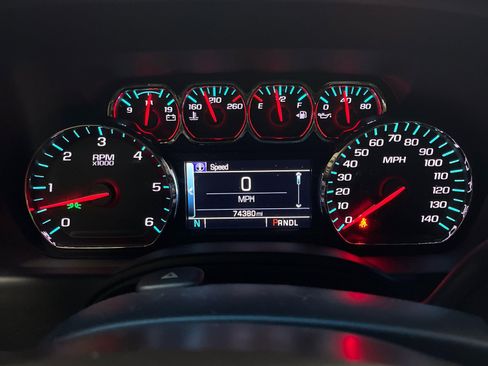 Used 2017 GMC Yukon SLE image 13