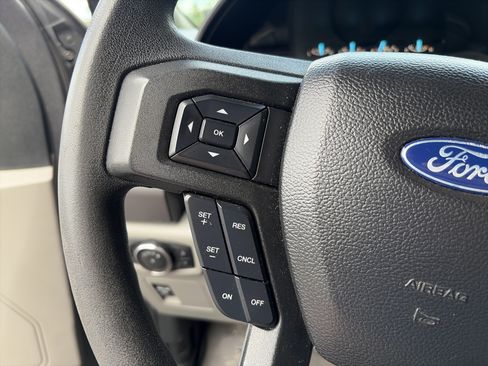 Used 2019 Ford F150 XLT AWD/4WD image 29