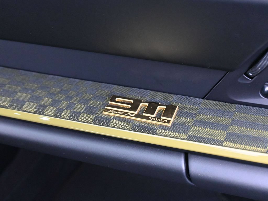 Certified 2026 Porsche 911 GTS RWD image 33