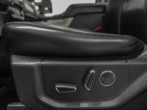 Used 2018 Ford F350 Lariat w/ Lariat Ultimate Package AWD/4WD image 33