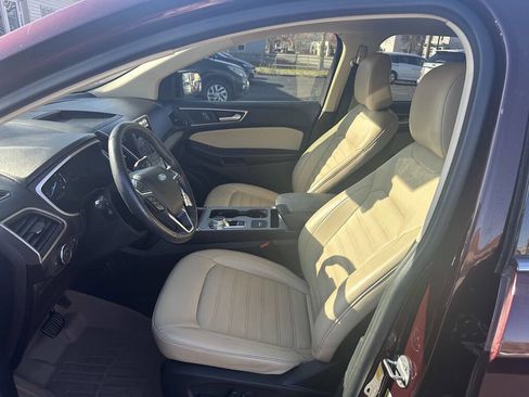 Used 2021 Ford Edge SEL image 18