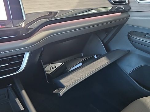 New 2026 Volkswagen Atlas SEL image 34