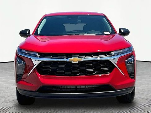 New 2026 Chevrolet Trax LS FWD image 2