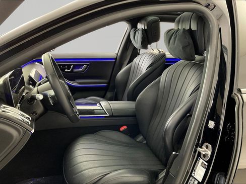 Certified 2023 Mercedes-Benz S 500 4MATIC w/ AMG Line image 21