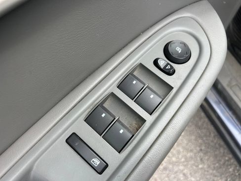 Used 2013 Chevrolet Traverse LS AWD/4WD image 18