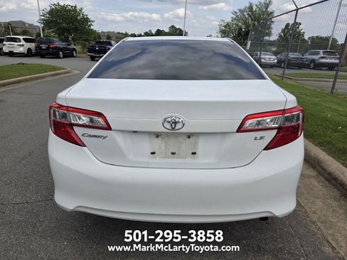 Used 2014 Toyota Camry LE FWD image 8