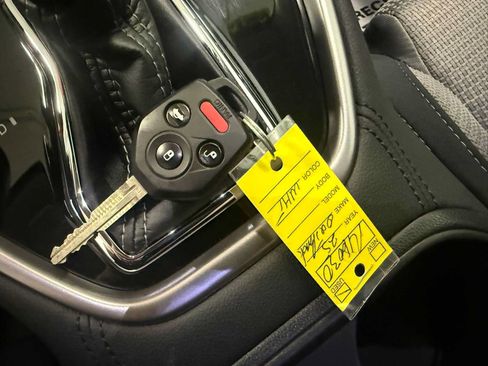 Certified 2025 Subaru Outback Premium w/ Popular Package #1A AWD/4WD image 36