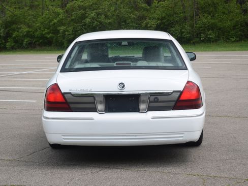 Used 2011 Mercury Grand Marquis LS RWD image 21