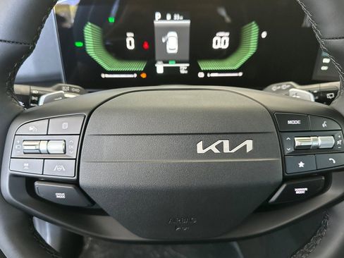 New 2026 Kia Sportage EX AWD/4WD image 23