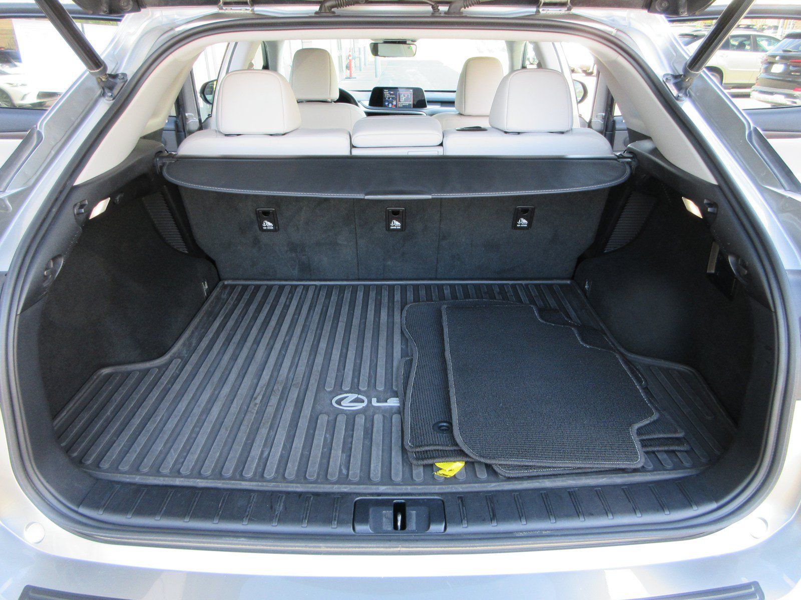 Used 2022 Lexus RX 450h AWD w/ Premium Package image 52