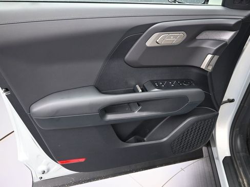 New 2027 Kia Telluride S image 10