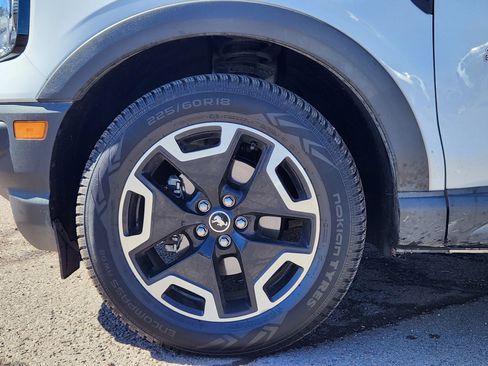 Used 2022 Ford Bronco Sport Outer Banks w/ Tech Package image 17