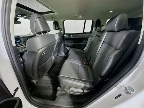 Used 2024 Hyundai Santa Fe XRT AWD/4WD image 13