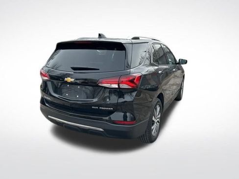 Used 2024 Chevrolet Equinox Premier w/ LPO, Floor Liner Package image 6