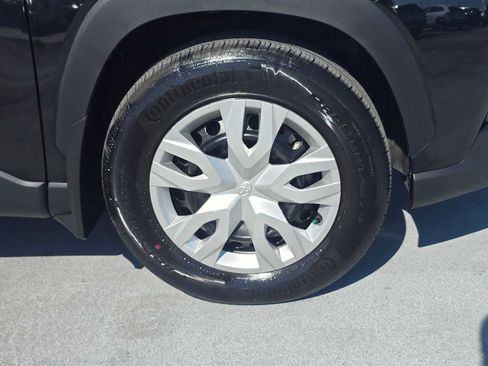 Used 2026 Toyota Corolla Cross L AWD/4WD image 9
