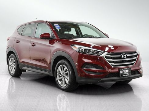 Used 2018 Hyundai Tucson SE w/ Cargo Package AWD/4WD image 7