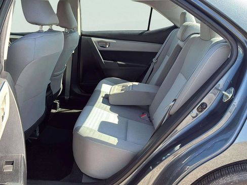 Used 2015 Toyota Corolla LE image 33