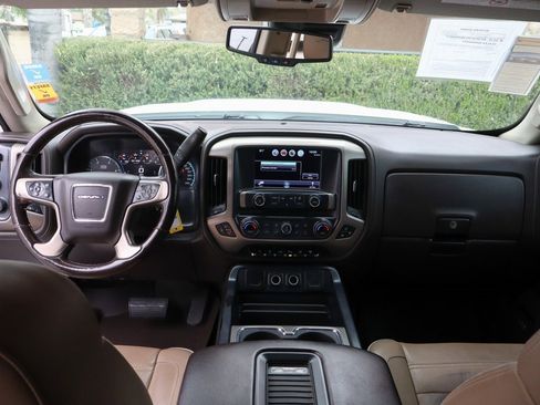 Used 2017 GMC Sierra 3500 Denali w/ Duramax Plus Package image 33