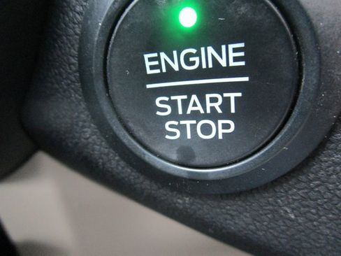 Used 2020 Ford Escape SEL image 34