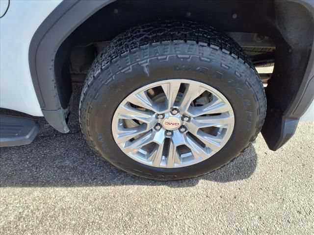 Used 2024 GMC Sierra 1500 Denali AWD/4WD image 14
