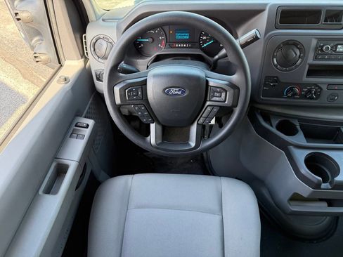 New 2024 Ford E-450 and Econoline 450 Super Duty w/ Power Windows & Locks Group image 22