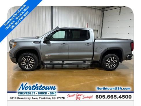 Used 2021 GMC Sierra 1500 AT4 image 2