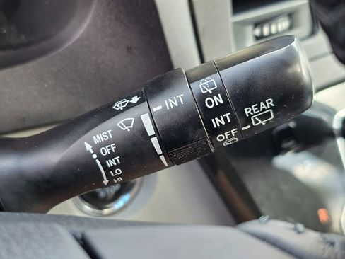 Used 2017 Toyota Sienna XLE image 47