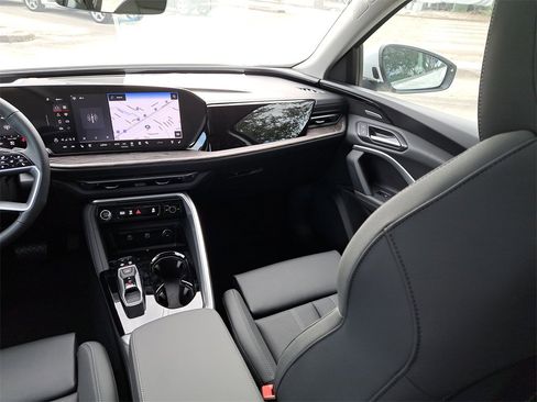 New 2025 Audi Q5 2.0T Premium Plus image 25