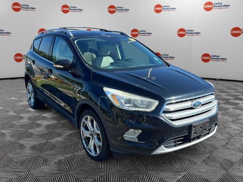 Used 2017 Ford Escape Titanium w/ Equipment Group 301A AWD/4WD image 7