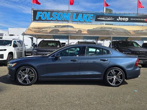 Used 2019 Volvo S60 T5 Inscription FWD image 8