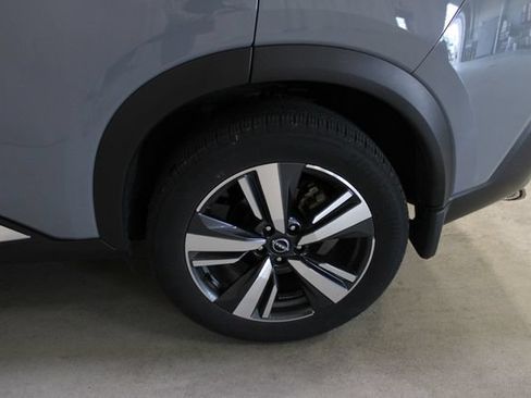 Used 2023 Nissan Rogue SL AWD/4WD image 37
