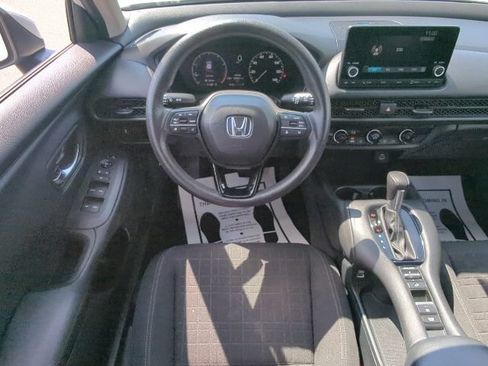 Used 2023 Honda HR-V LX image 21