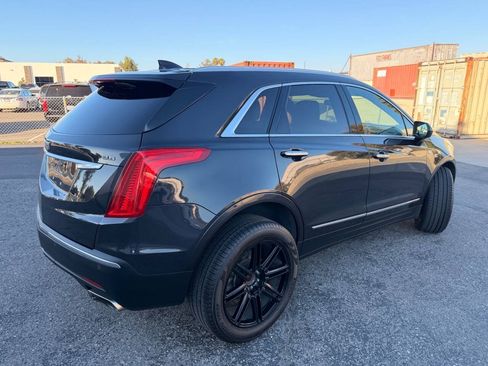 Used 2019 Cadillac XT5 FWD image 8