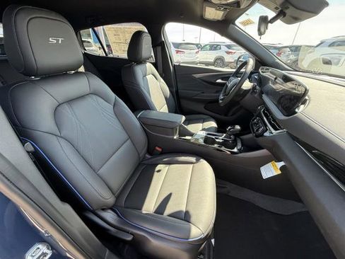 New 2026 Buick Envista Sport Touring image 28