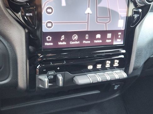 New 2026 RAM 2500 Tradesman AWD/4WD image 18