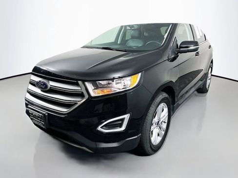 Used 2018 Ford Edge SEL w/ Equipment Group 201A FWD image 3