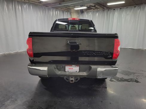 Used 2016 Toyota Tundra SR5 w/ SR5 Upgrade Package RWD image 7