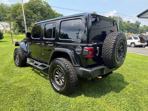 Used 2021 Jeep Wrangler Unlimited Rubicon w/ Dual Top Group AWD/4WD image 4