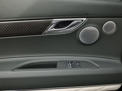 New 2026 Genesis GV80 3.5T e-SC image 26