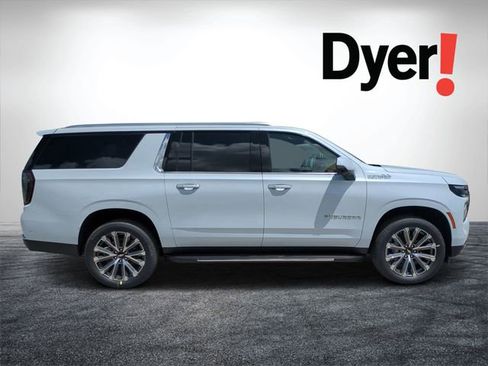New 2026 Chevrolet Suburban High Country w/ Sun And Tow Package AWD/4WD image 2
