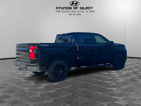 Used 2021 Chevrolet Silverado 1500 LT Trail Boss image 5