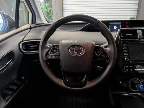 Used 2021 Toyota Prius Prime LE FWD image 14