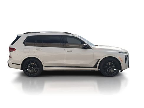 Used 2024 BMW X7 M60i w/ M Sport Professional Package AWD/4WD image 9