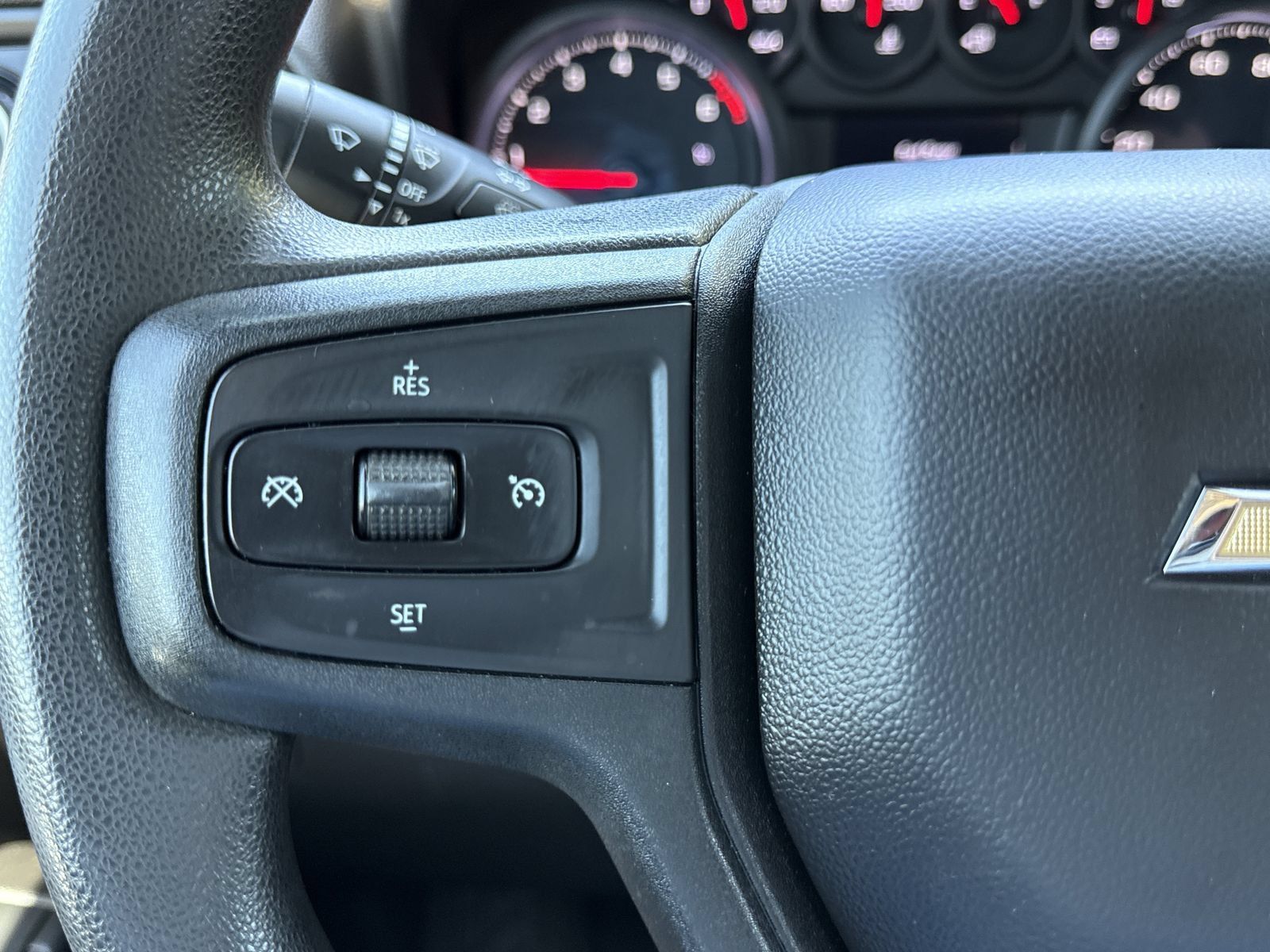 Used 2023 Chevrolet Silverado 2500 Custom AWD/4WD image 18