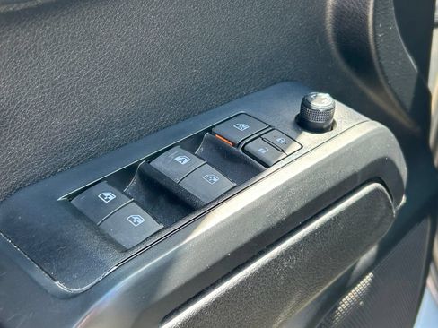 Used 2023 Toyota Tacoma SR AWD/4WD image 22