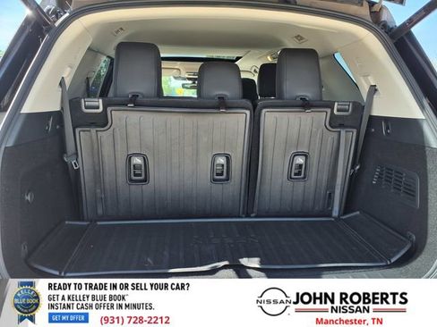 Used 2024 Nissan Pathfinder Platinum FWD image 27
