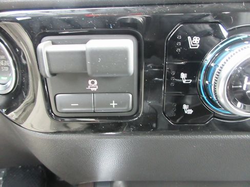 New 2026 GMC Sierra 1500 SLT w/ SLT Premium Plus Package image 20