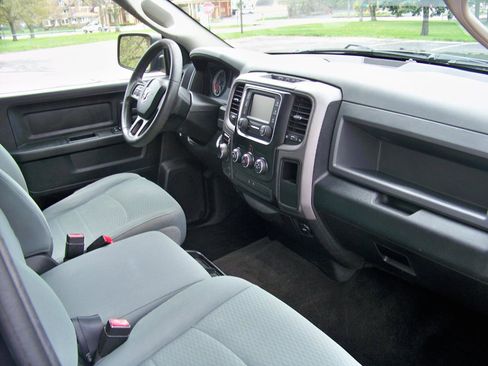 Used 2016 RAM 1500 Express w/ Popular Equipment Group AWD/4WD image 36