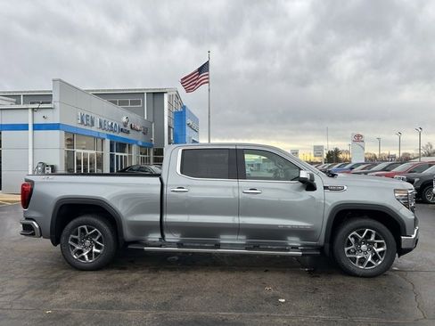 New 2026 GMC Sierra 1500 SLT image 14