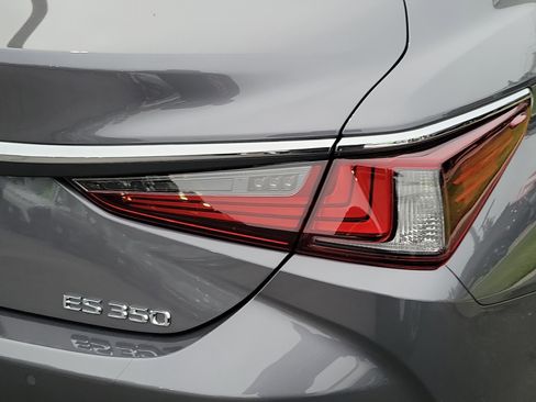 Used 2020 Lexus ES 350 w/ Accessory Package 2 FWD image 12